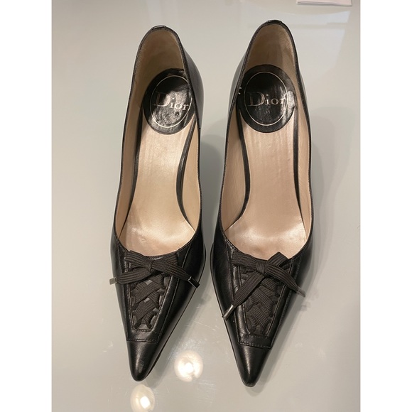 Dior Shoes - SALE‼️Dior elegant Black shoes size 38.5